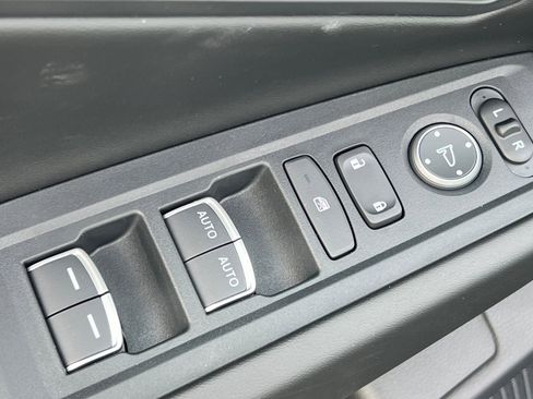 New 2026 Honda Accord EX-L image 12