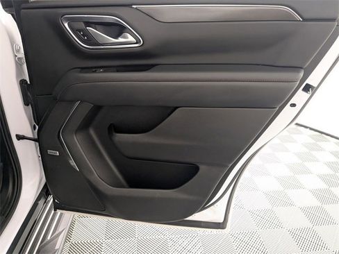 Used 2022 Chevrolet Tahoe RST image 34