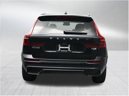 New 2026 Volvo XC60 T8 Ultra AWD/4WD image 4