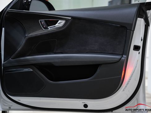 Used 2016 Audi RS 7 Prestige image 49