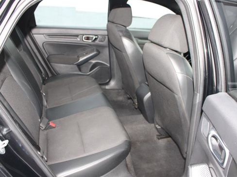 Used 2022 Honda Civic Sport image 14