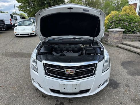 Used 2017 Cadillac XTS Luxury w/ Driver Awareness Package FWD image 12