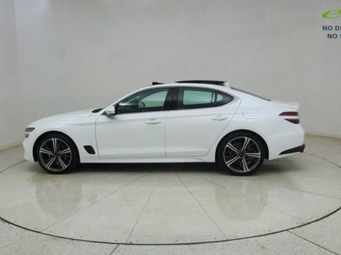 Used 2025 Genesis G70 2.5T image 65