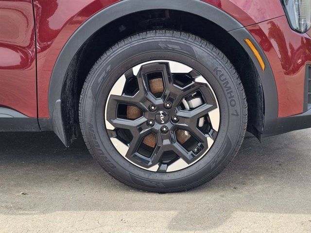 Used 2025 Kia Sorento S FWD image 6