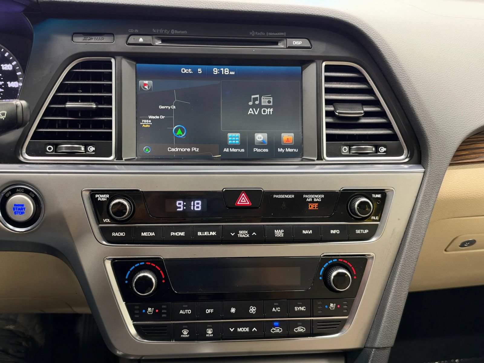 Used 2017 Hyundai Sonata Limited w/ Ultimate Package 04 FWD image 32