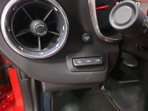 Certified 2018 Chevrolet Camaro SS w/ Hot Wheels Edition RWD image 26