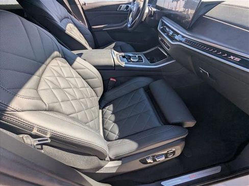 Certified 2025 BMW X5 sDrive40i w/ Climate Comfort Package image 22