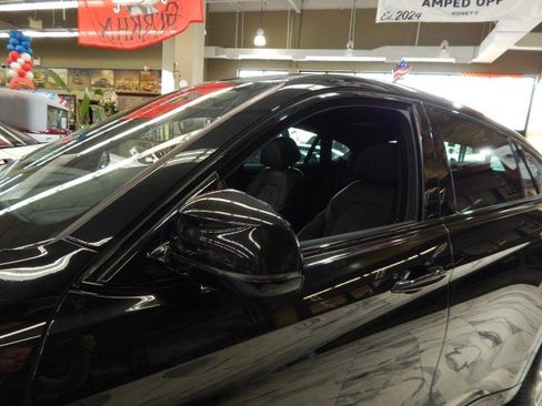 Used 2019 BMW X6 xDrive35i w/ M Sport Package image 9