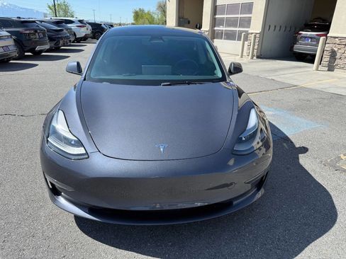 Used 2023 Tesla Model 3 Standard Range RWD image 9