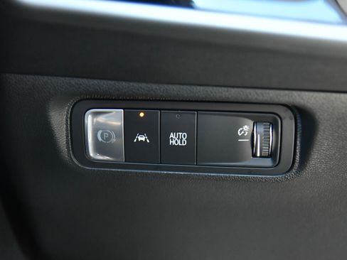 Used 2024 Honda Prologue Touring image 36