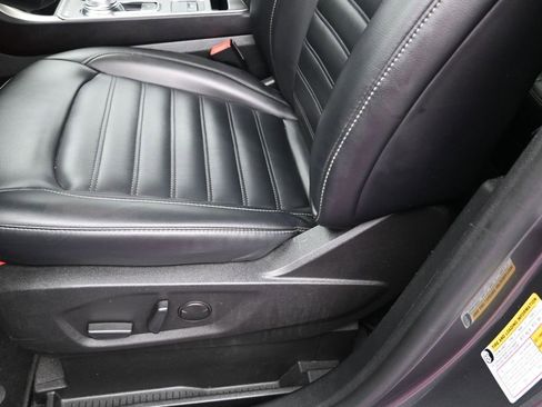 Used 2024 Ford Edge SEL image 14