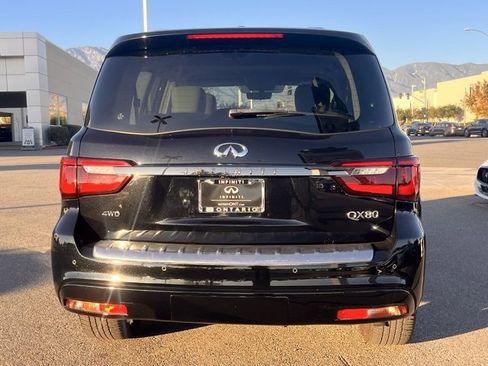 Certified 2023 INFINITI QX80 Premium Select w/ Cargo Package image 8