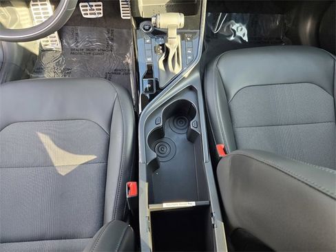 New 2025 Kia Niro EX Touring image 24