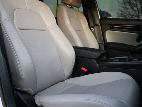 Used 2025 Honda Civic Sport Touring image 32