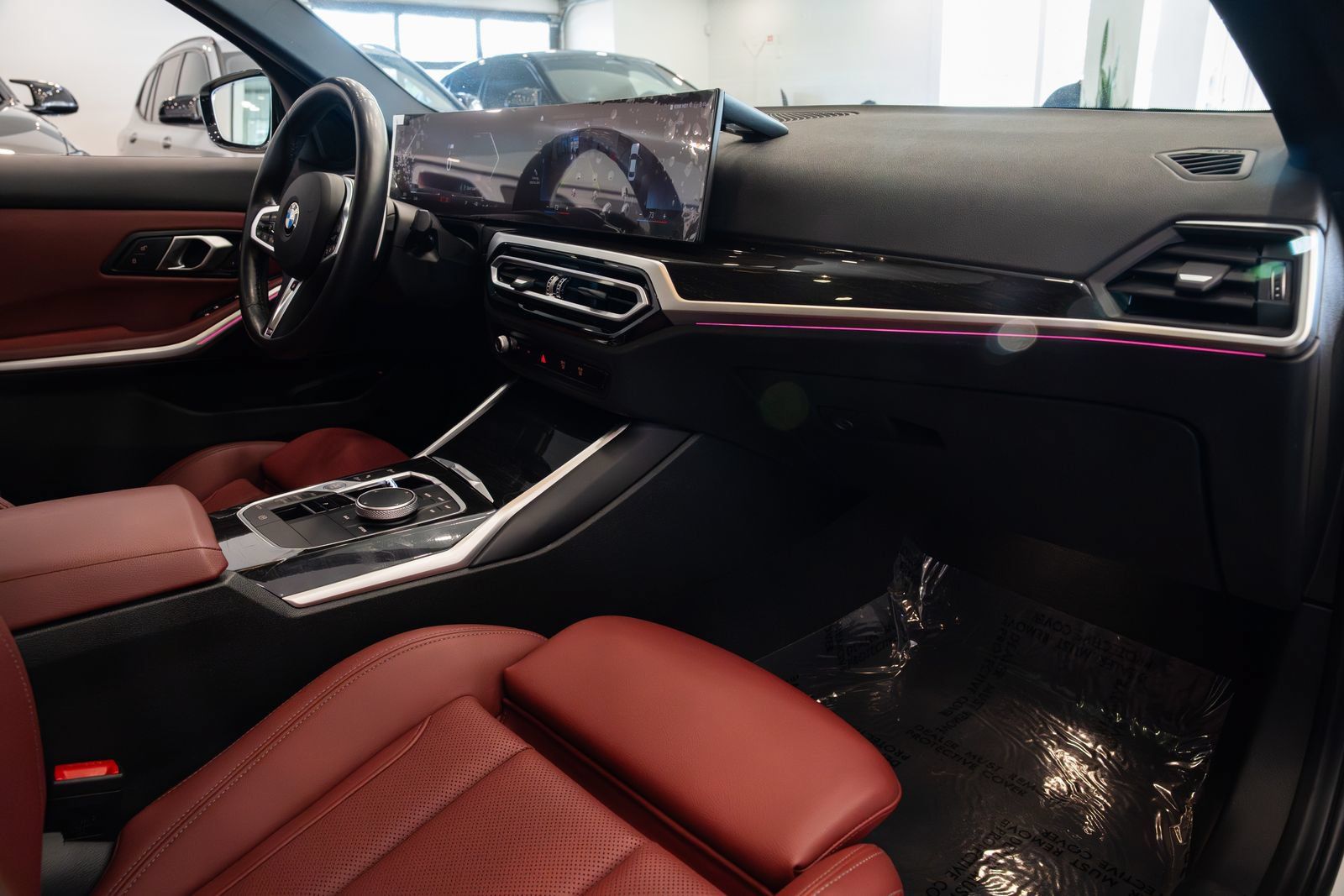 Used 2024 BMW 330i Sedan w/ M Sport Package RWD image 24