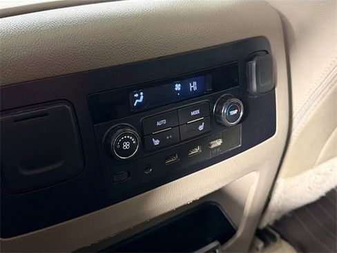 Used 2018 GMC Yukon XL SLT w/ Open Road Package image 23