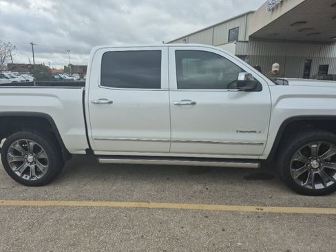 Used 2018 GMC Sierra 1500 Denali image 4