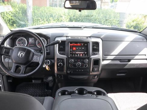 Used 2014 RAM 3500 Big Horn AWD/4WD image 29