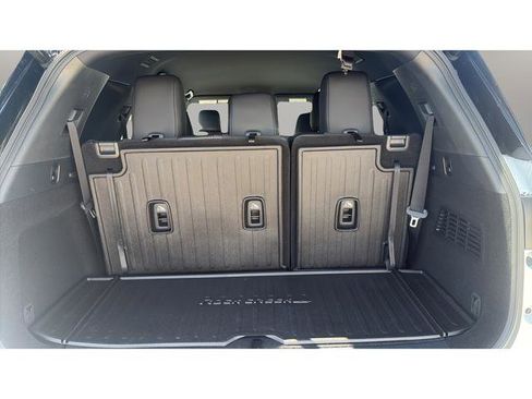 New 2026 Nissan Pathfinder Rock Creek AWD/4WD image 31