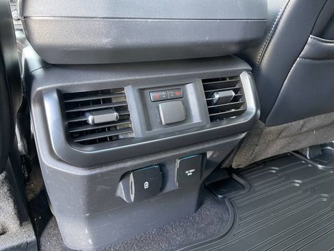 Used 2022 Ford F150 Raptor w/ Raptor 37 Performance Package AWD/4WD image 47