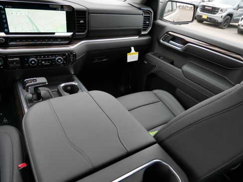 New 2026 Chevrolet Silverado 1500 RST w/ RST All Star Premium Package image 15