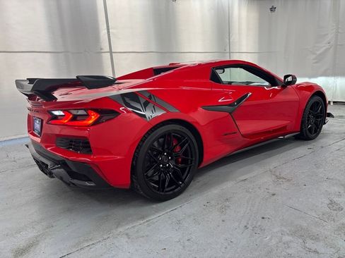 Certified 2023 Chevrolet Corvette Z06 w/ Z07 Performance Package image 6