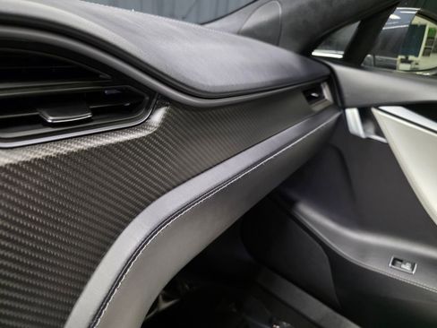 Used 2021 Tesla Model S Performance image 28