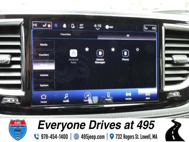 Used 2023 Chrysler Pacifica Touring-L FWD image 28