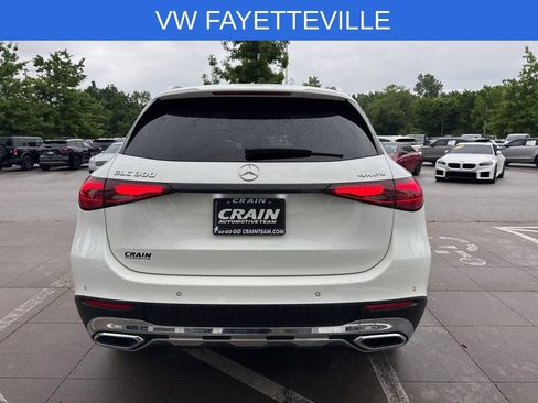 Used 2025 Mercedes-Benz GLC 300 4MATIC image 6