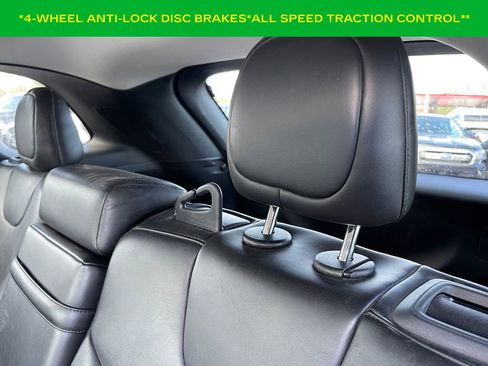 Used 2019 Jeep Cherokee Latitude Plus w/ Comfort/Convenience Group image 10