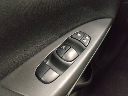 Used 2017 Nissan Sentra S FWD image 27