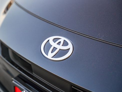 New 2026 Toyota Prius LE image 6