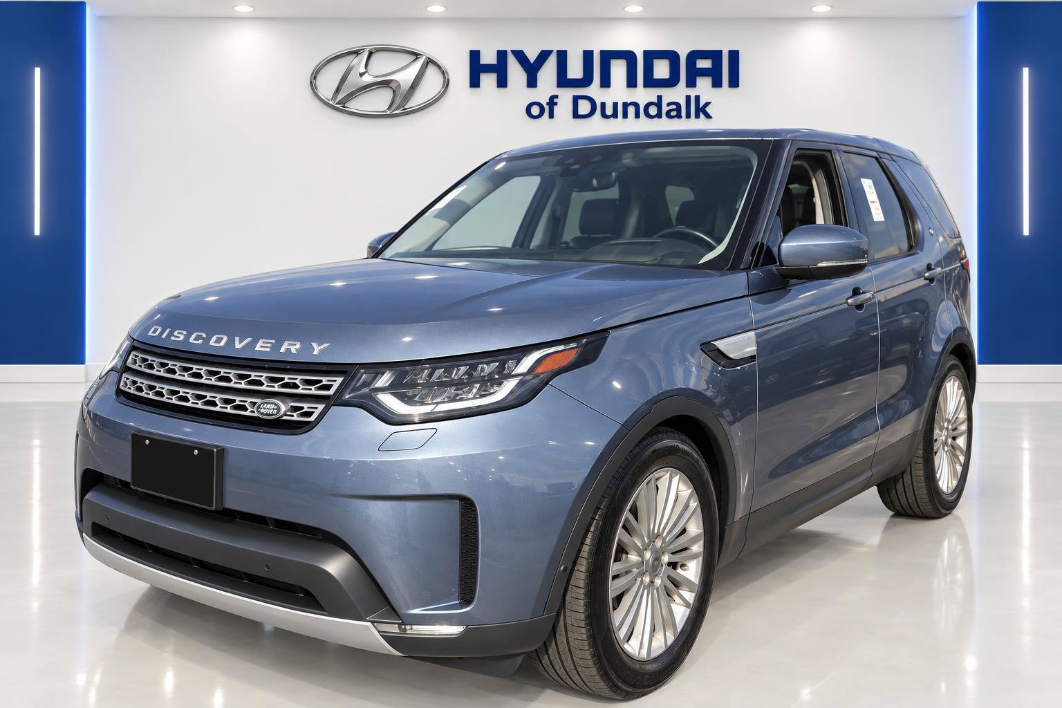 Used 2020 Land Rover Discovery HSE Luxury AWD/4WD image 1