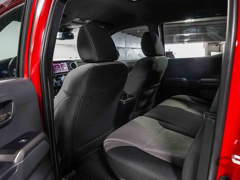 Used 2023 Toyota Tacoma TRD Sport w/ Advanced Technology Package AWD/4WD image 18