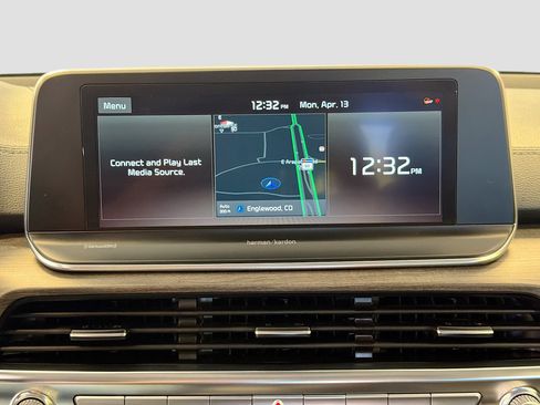 Used 2021 Kia Telluride SX w/ SX Prestige Package image 22