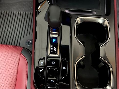 Certified 2026 Lexus NX 350h AWD w/ Accessory Package (2T) image 32