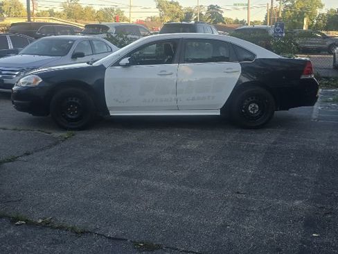 Used 2014 Chevrolet Impala Police FWD image 5