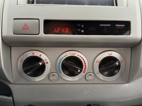 Used 2007 Toyota Tacoma PreRunner image 26