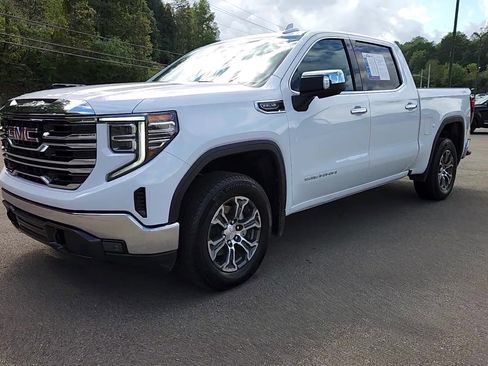Used 2025 GMC Sierra 1500 SLT image 11