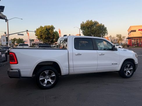 Used 2021 RAM 1500 Laramie AWD/4WD image 16