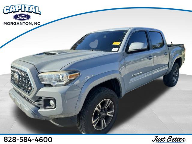 Used 2018 Toyota Tacoma TRD Sport AWD/4WD image 1