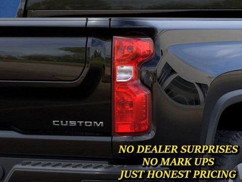 New 2026 Chevrolet Silverado 2500 Custom w/ Custom Value Package image 9