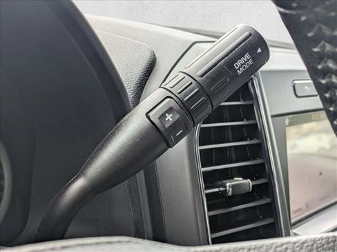 Used 2019 Ford F150 XLT w/ Equipment Group 302A Luxury image 14