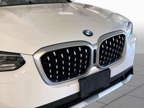 Used 2025 BMW X4 xDrive30i AWD/4WD image 30