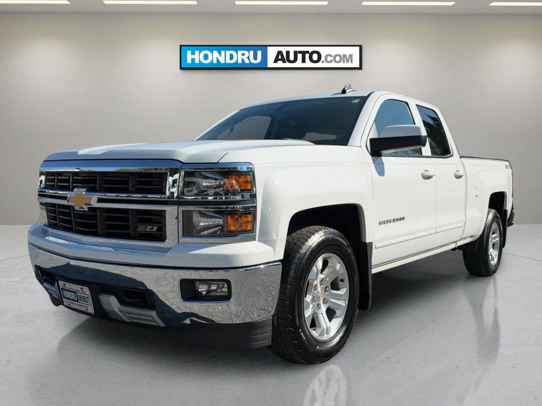Used 2015 Chevrolet Silverado 1500 LT w/ All Star Edition AWD/4WD image 1