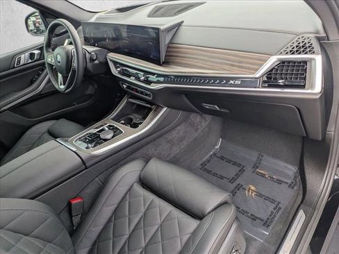 Used 2025 BMW X5 sDrive40i image 23
