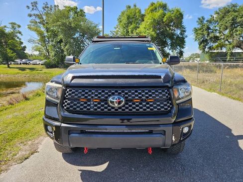 Used 2021 Toyota Tundra SR5 w/ SR5 Leather Package image 8