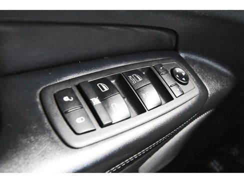 Used 2021 Jeep Grand Cherokee Limited AWD/4WD image 19