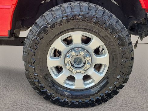 Used 2023 Ford F350 XLT w/ 360-Degree Camera Package AWD/4WD image 7