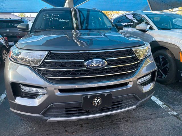 Used 2021 Ford Explorer XLT w/ Equipment Group 202A RWD image 3